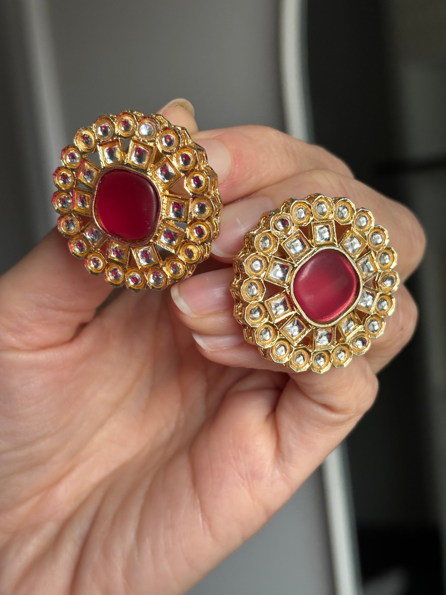 Stone Kundan Studs